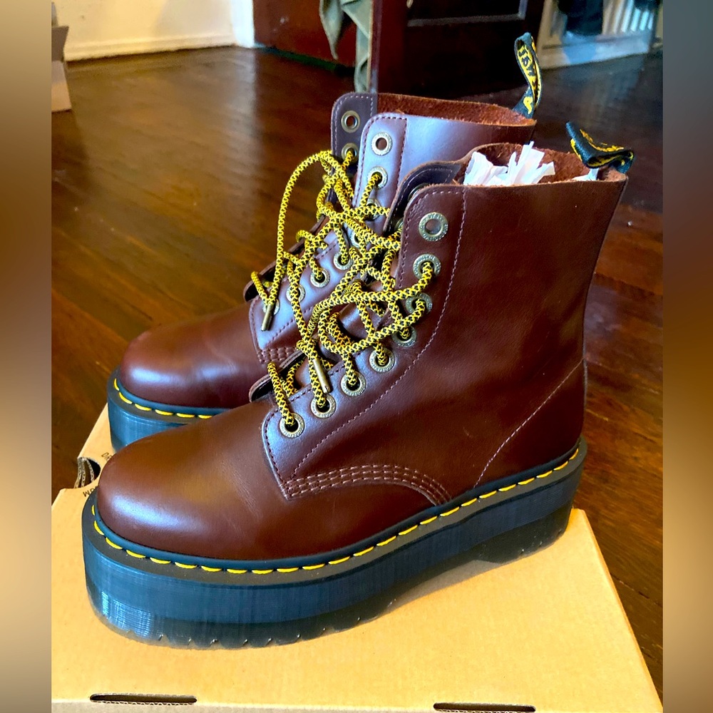 1460 Brown Pascal Max